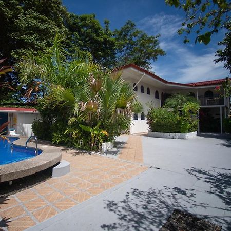 Bed and Breakfast La Perlita Jacó Exterior foto