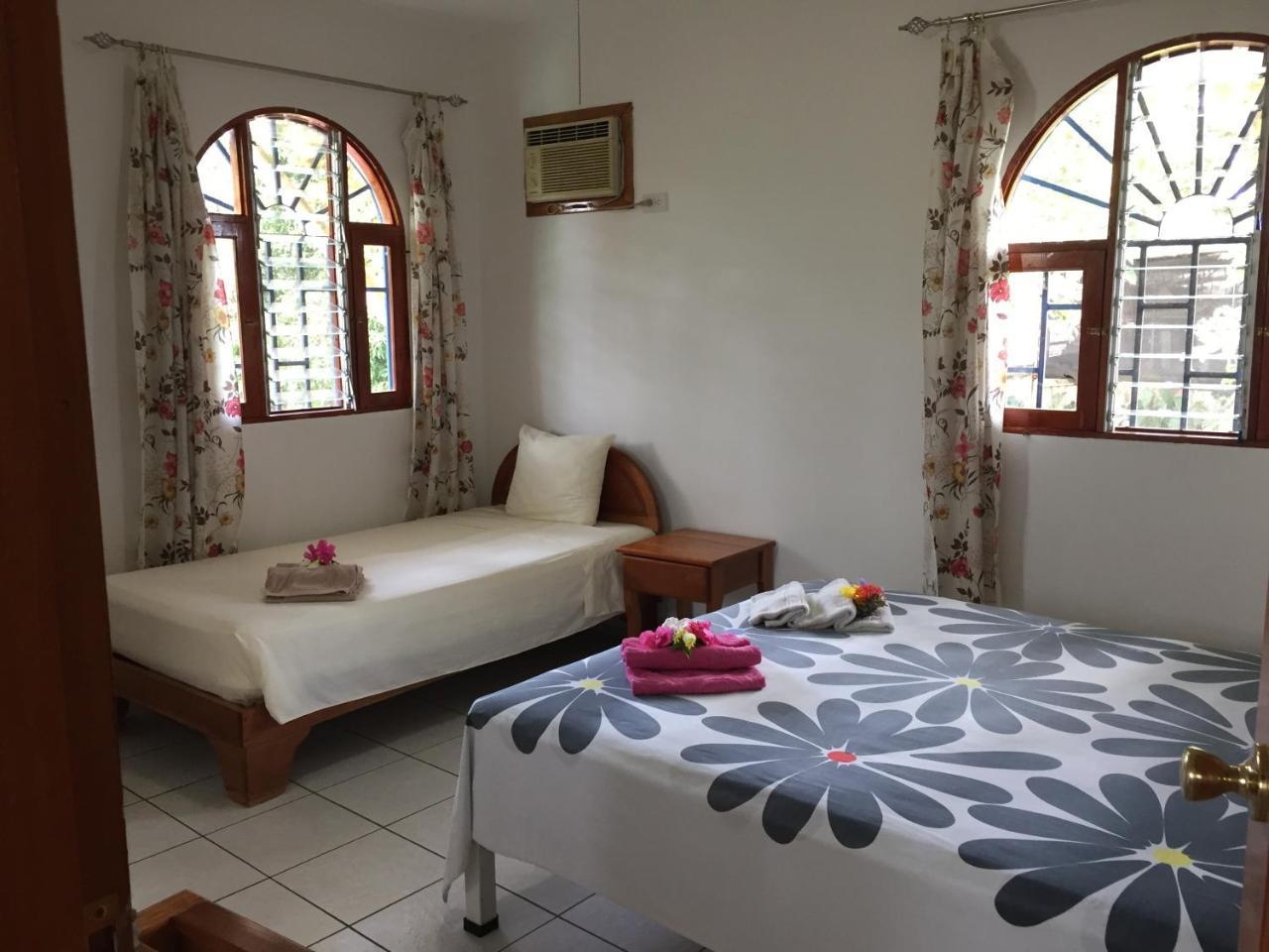 Bed and Breakfast La Perlita Jacó Exterior foto