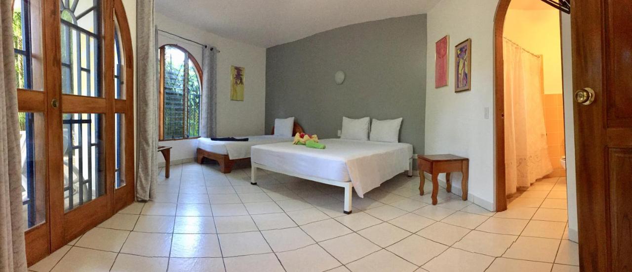 Bed and Breakfast La Perlita Jacó Exterior foto